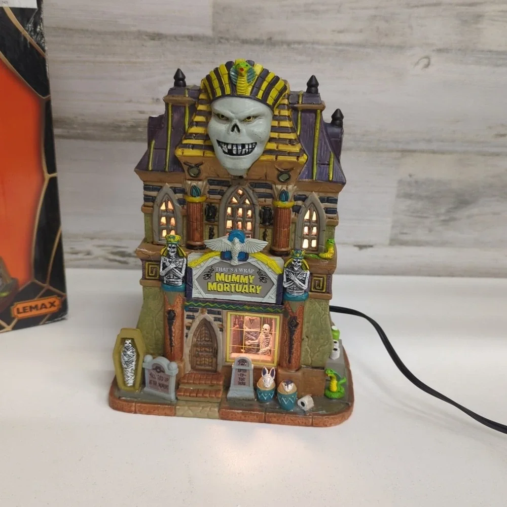 Lemax Spooky Town 2022 That's A Wrap Mummy Mortuary #25850 Egyptian Mummies